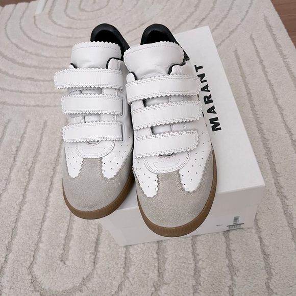 Isabel Marant Beth Perforated Leather Grip-Strap Sneaker Size 39 (US 8) - Picture 1 of 8